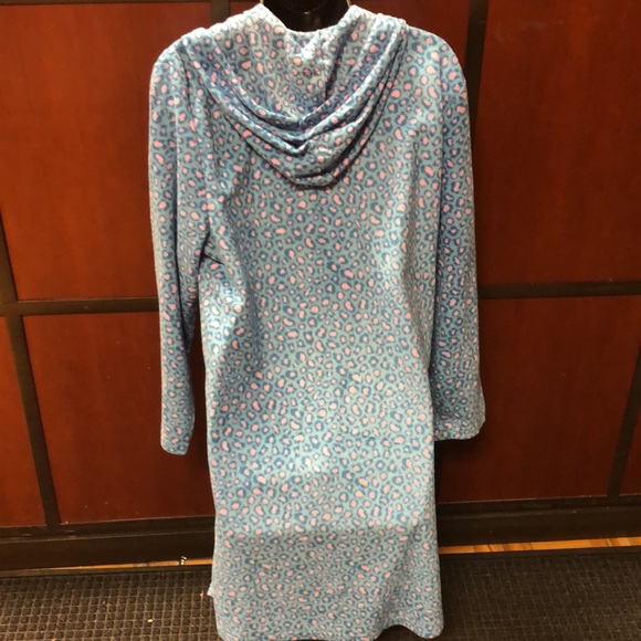 Women’s Long Sleeve Hooded Nightshirt - Picture 7 of 7